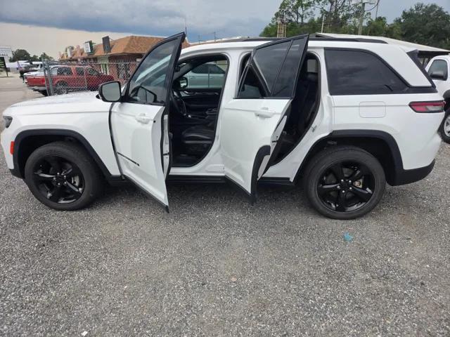 jeep grand cherokee 2023 1C4RJHAG8PC504724 image jeep grand cherokee 2023 1C4RJHAG8PC504724 image